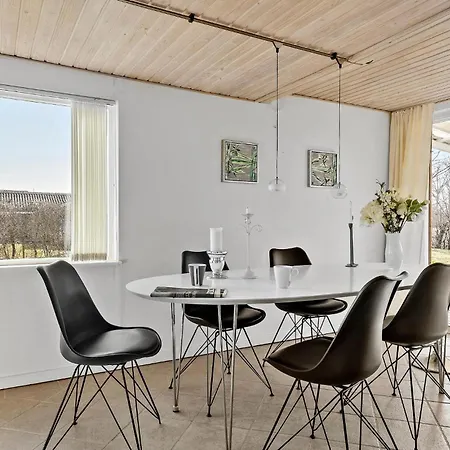 Beautiful In With Wifi Holiday home